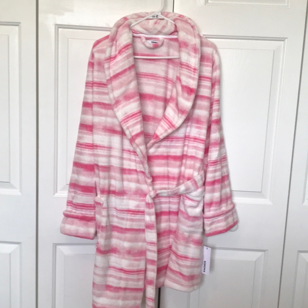 Sonoma bath robe pink and white stripes NWT